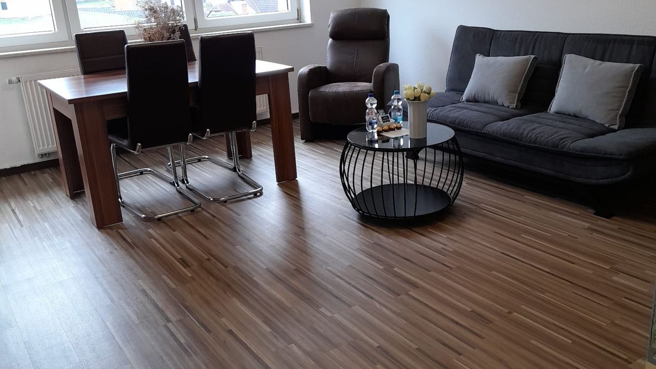 Wohnbereich/Essbereich Wohnbereich/Essbereich
